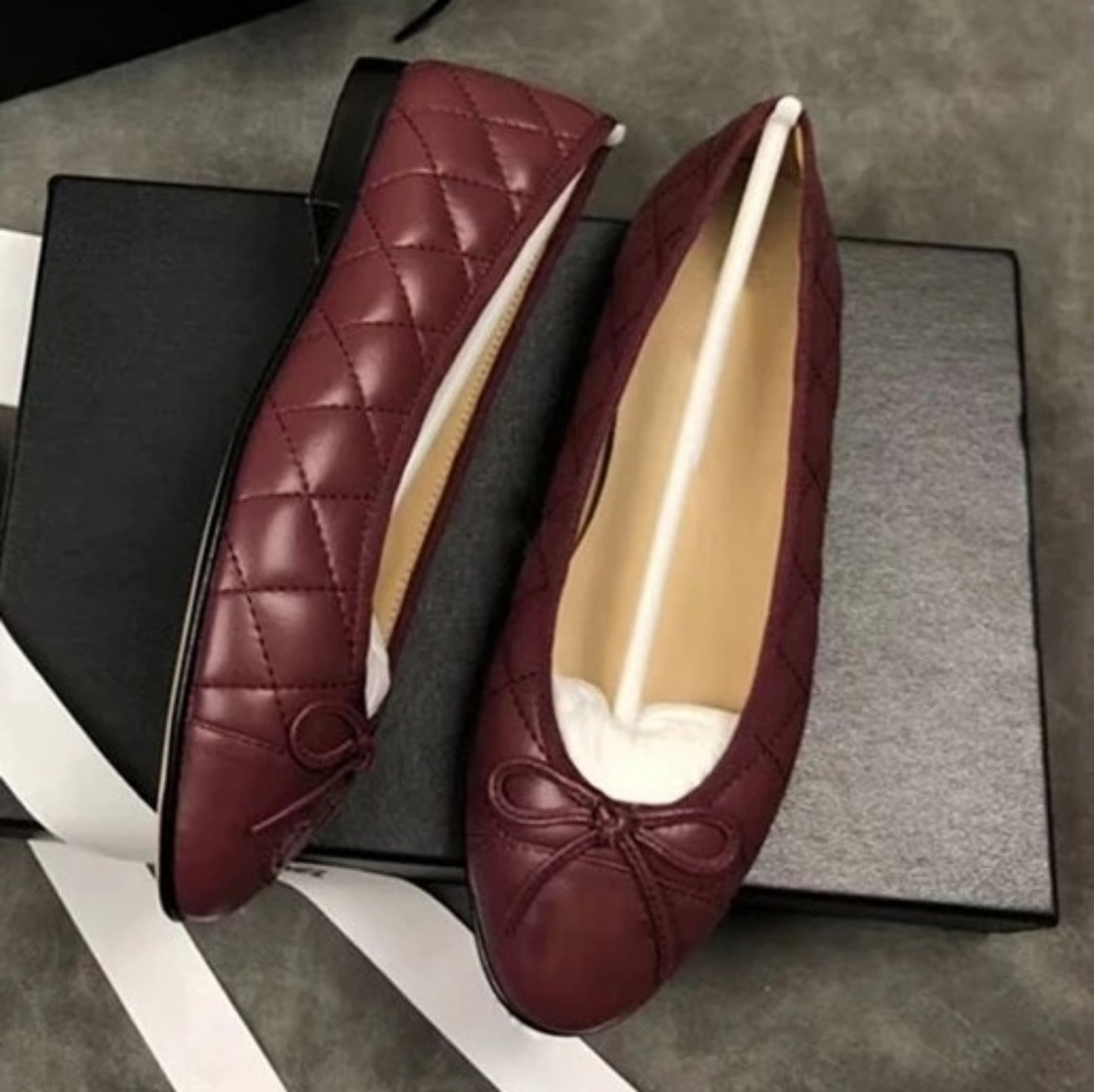 New burgundy red quilted leather flats ballerinas 9